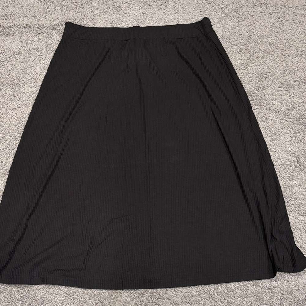 SHEIN Classic Black A-Line Skirt